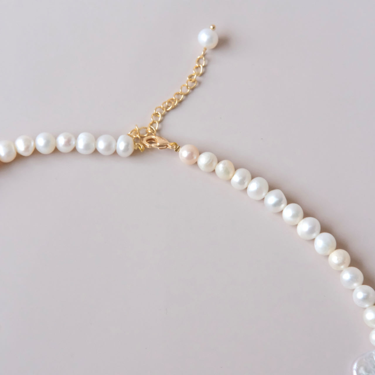 Baroque pearls necklace squre shape