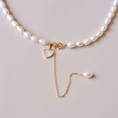 heart pendant pearls necklace