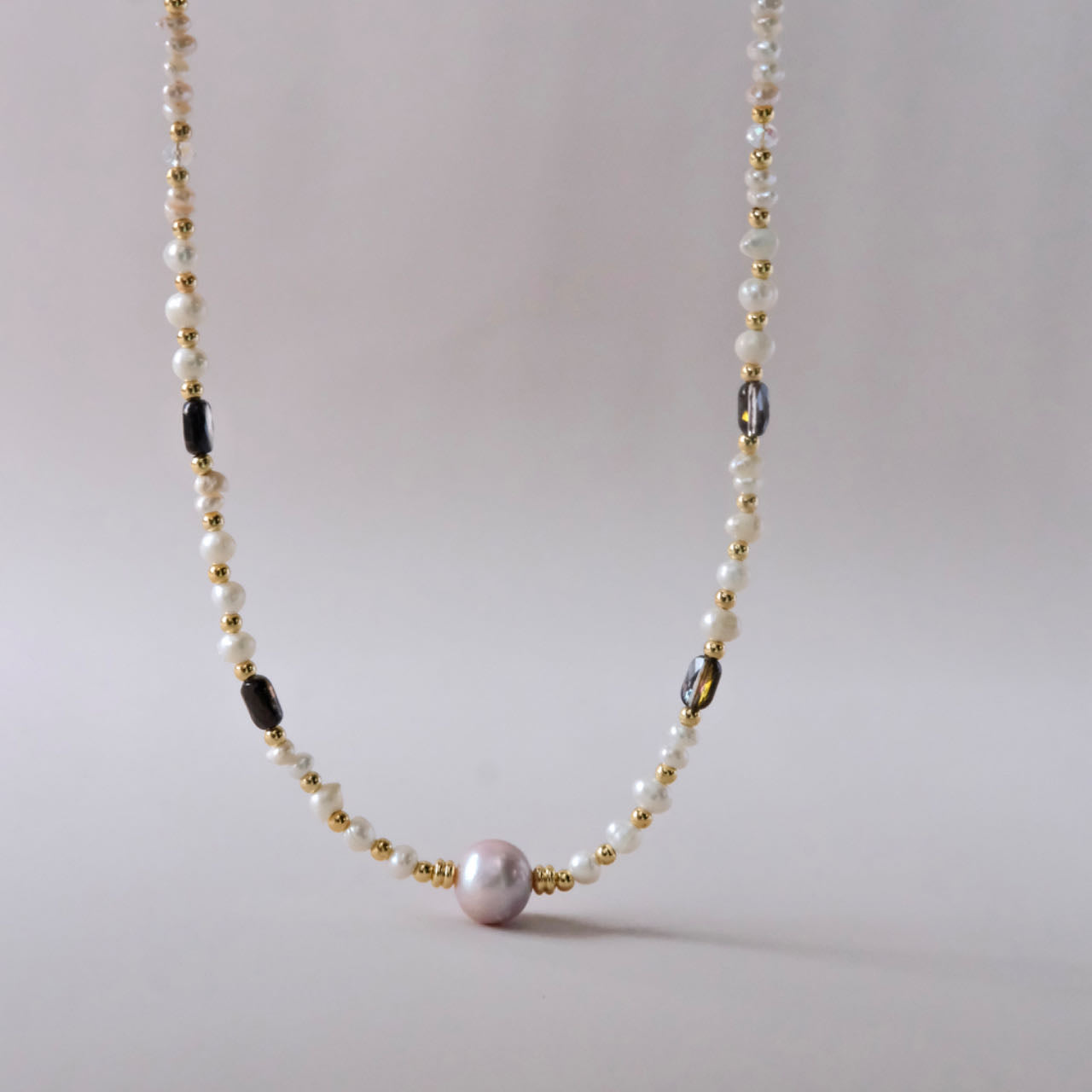 Baroque pearls necklace