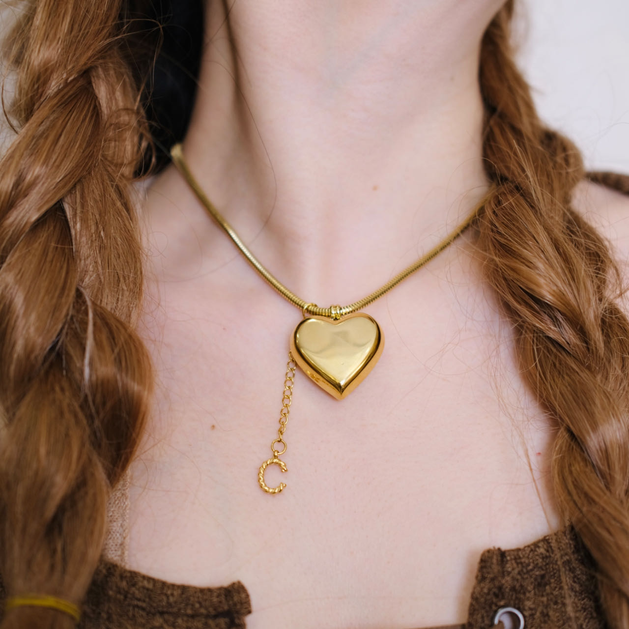 Big heart with small Charm Personaized style necklace Choker