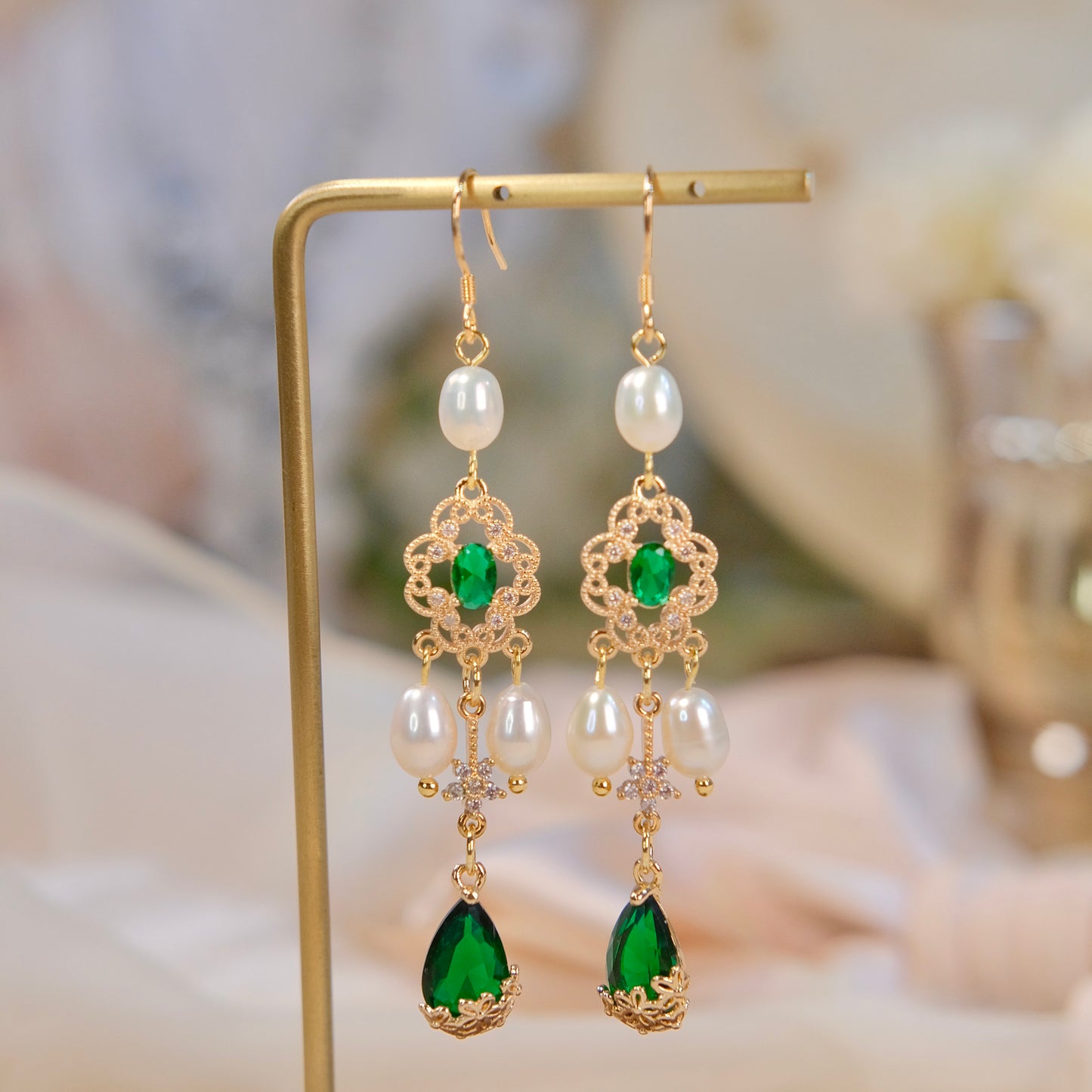 green zircon with pearl earring fashion woman jewelry