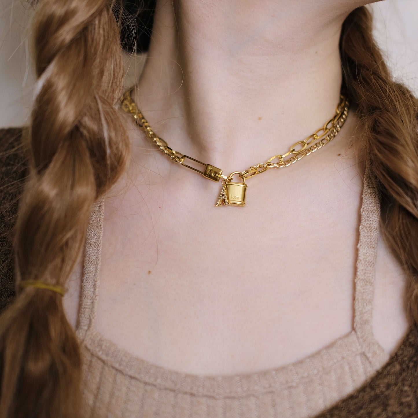 Lock Chain Personaized necklace Choker