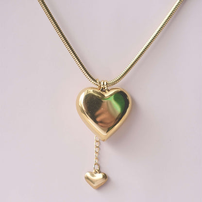 Big heart with small Charm Personaized style necklace Choker