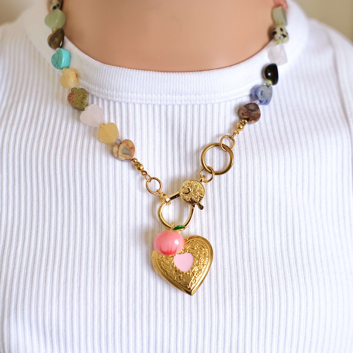 colorful heart stone with clasp pendant necklace-customization