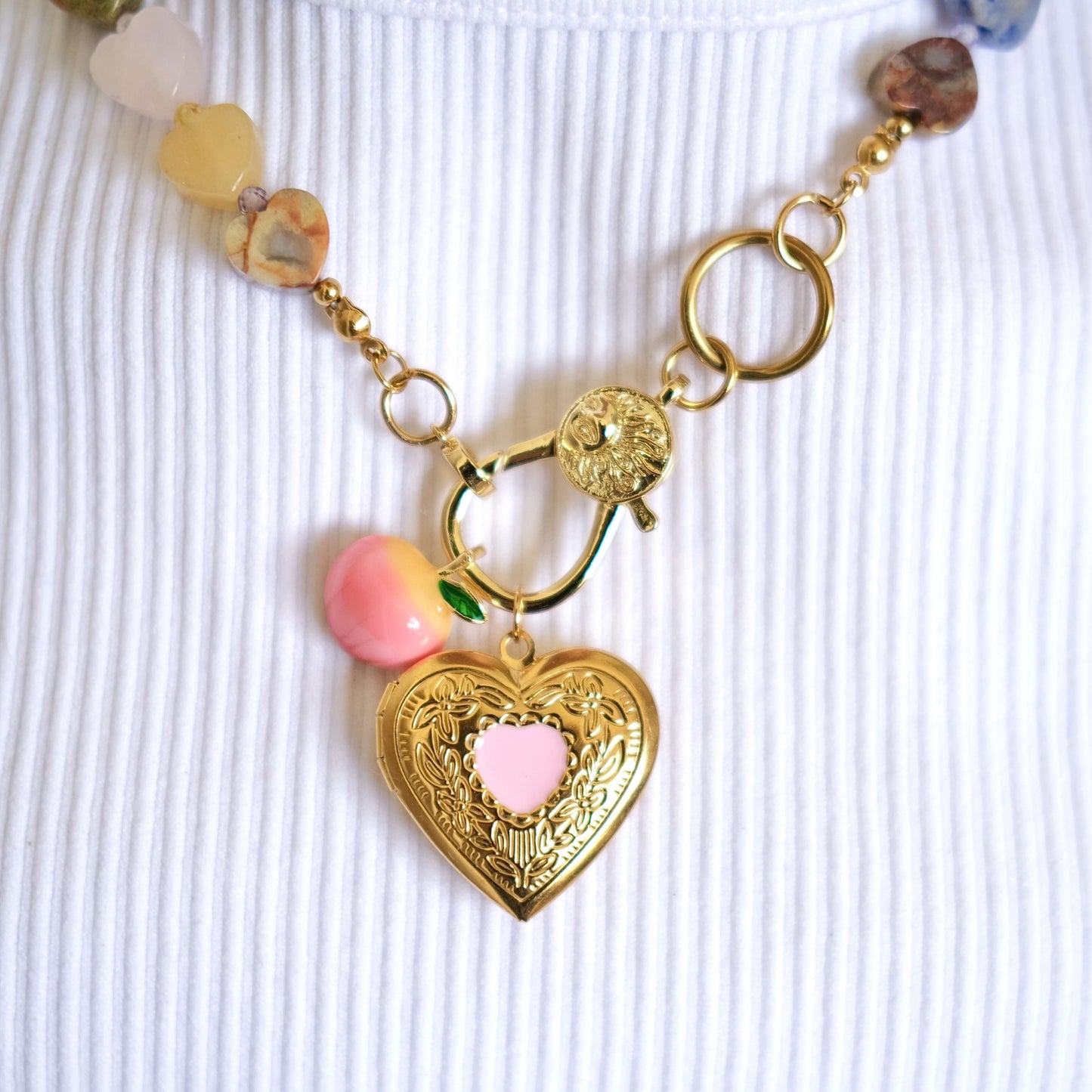 colorful heart stone with clasp pendant necklace-customization