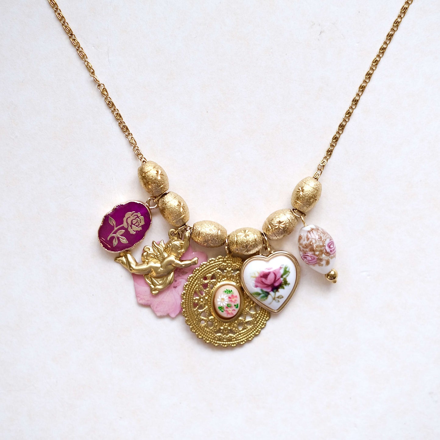 Floral vintage pendant-customization