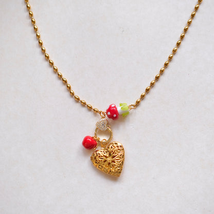 Mushroom vintage heart pendent necklace