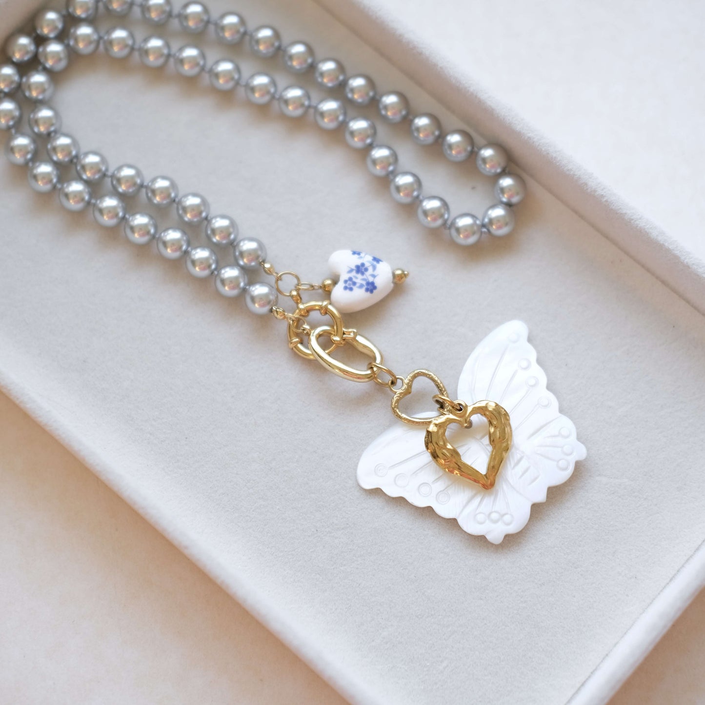 Butterfly Pearl Necklace with Heart Charm - Elegant White & Gold Pendant