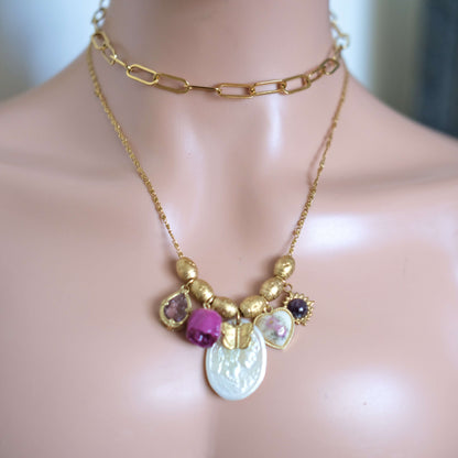 Mother of pearls pendant Gold Necklace - Vintage Heart & Floral Accents