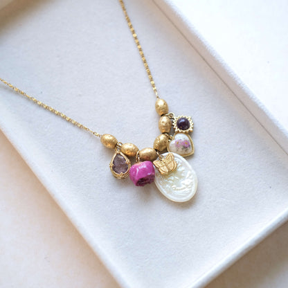 Mother of pearls pendant Gold Necklace - Vintage Heart & Floral Accents